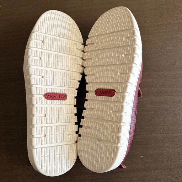 NIB Vionic Uptown Penny Loafer Syrah Sz. 11 - Picture 5 of 7